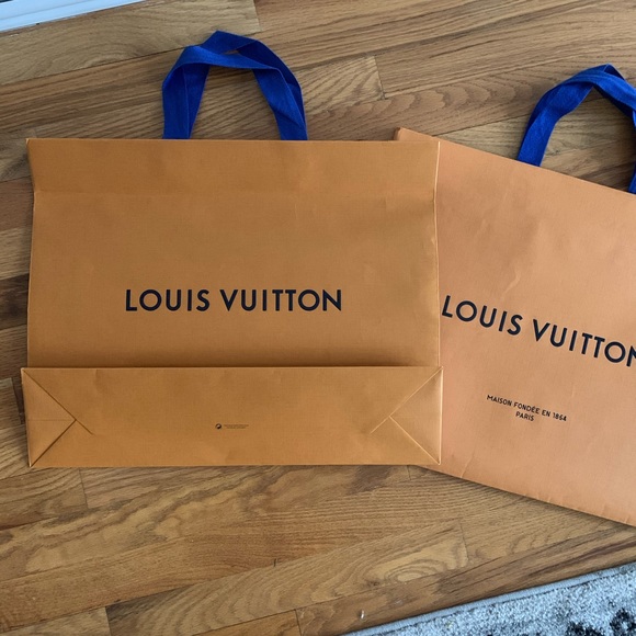 Authentic Louis Vuitton paper bag set of 2